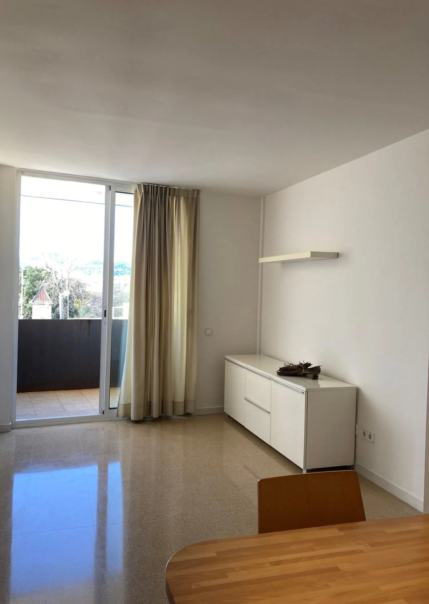 Estudio en calle de Laureà Miró, 240 - Foto 6