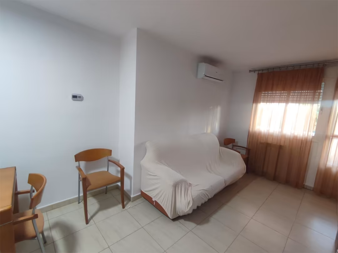 Piso en  Calle de la Guardia Civil 15 - Foto 2