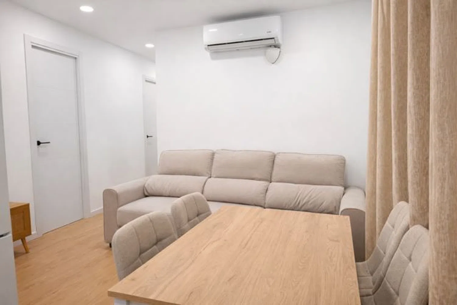 Piso en calle Harinas, 16 - Foto 3