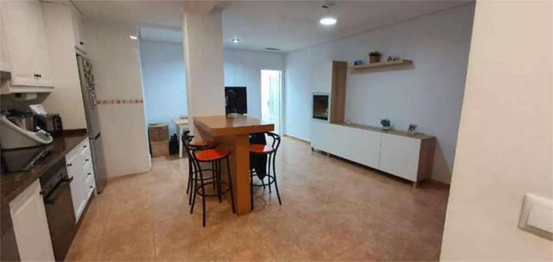 Piso en barrio - Foto 9