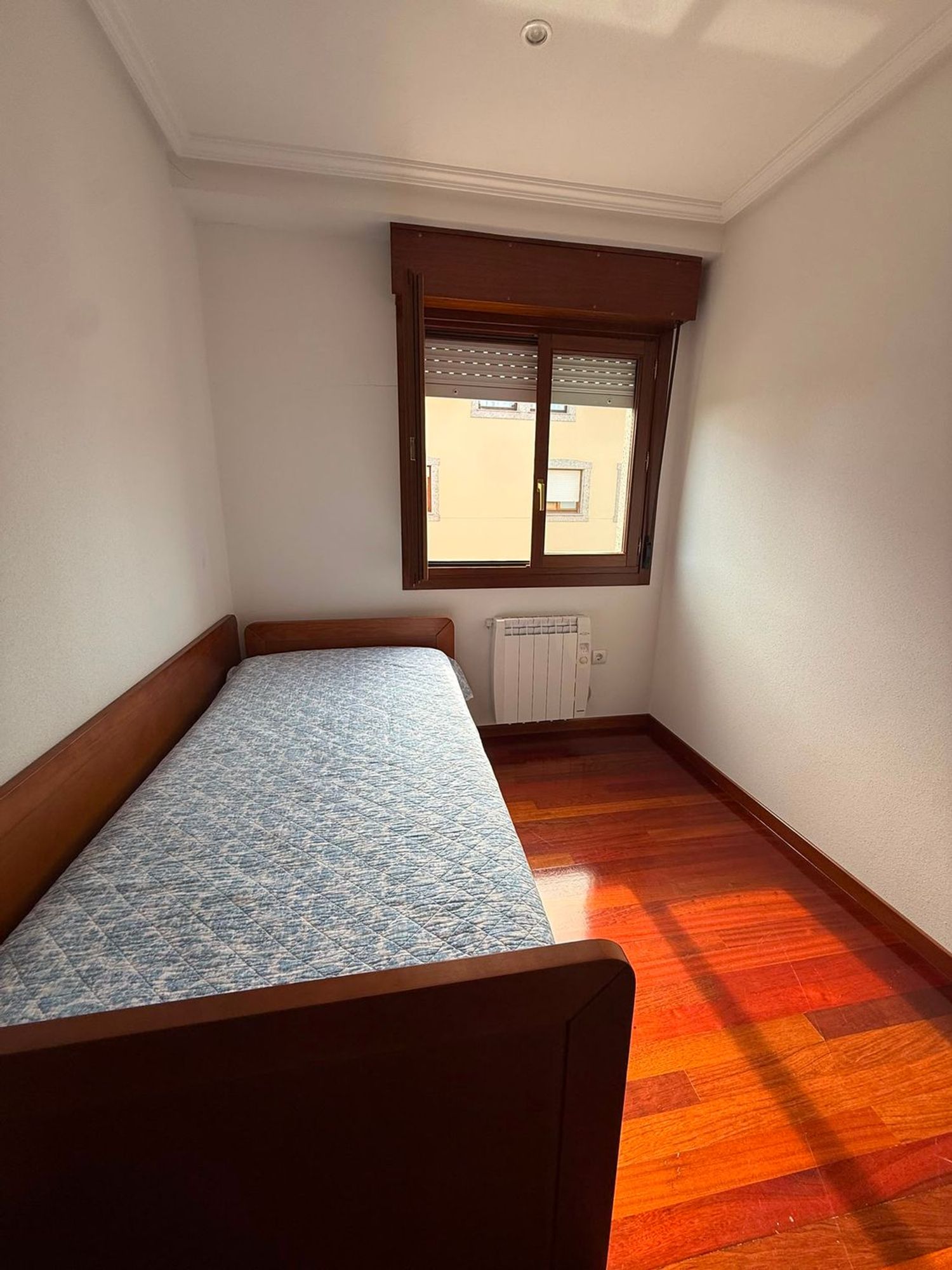 Piso en Avenida de Hermanos Perez Casariego, 3 - Foto 7
