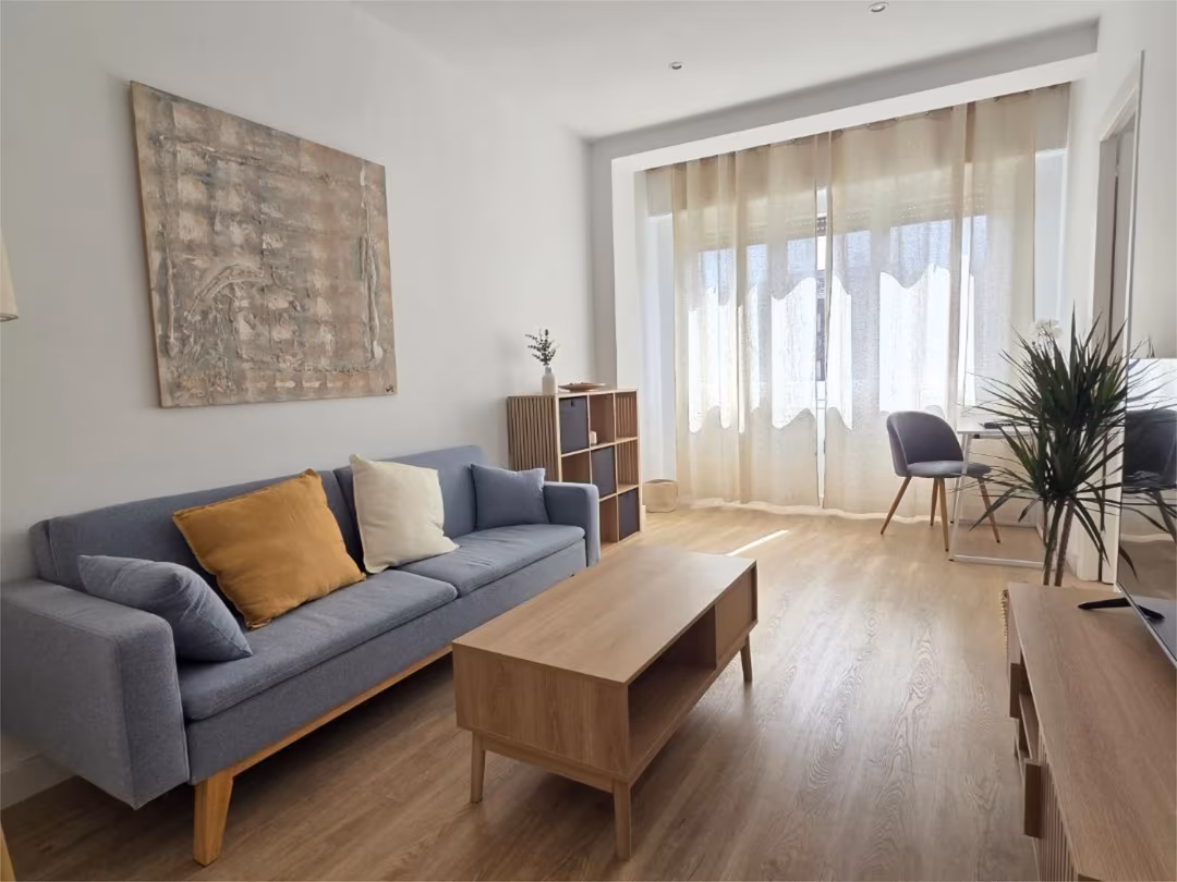 Piso en  Avinguda del Paral·lel 138 - Foto 2