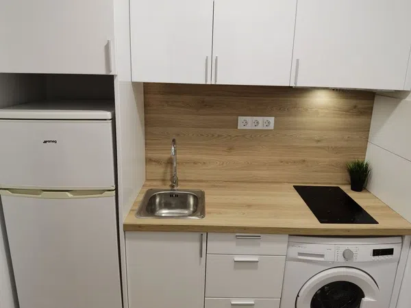 Estudio en calle Bernardo de la Torre, 67 - Foto 9