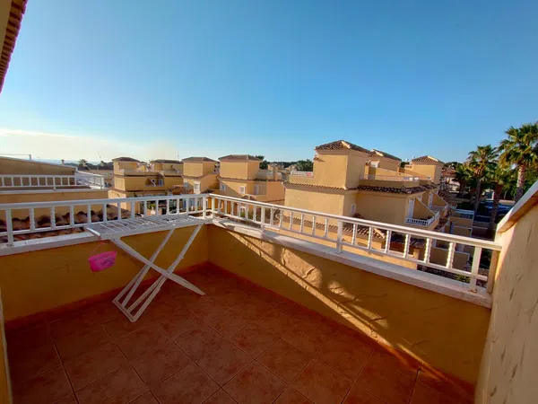 Chalet adosado en Calle Pico Maldito, 36, Los Balcones - Los Altos del Edén - Foto 28