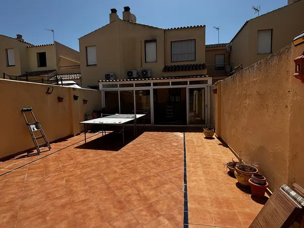 Chalet adosado en Calle Tallista Salvador Flores, 20, Las Canteras - El Almendral, Las Canteras - El Almendral - Foto 1