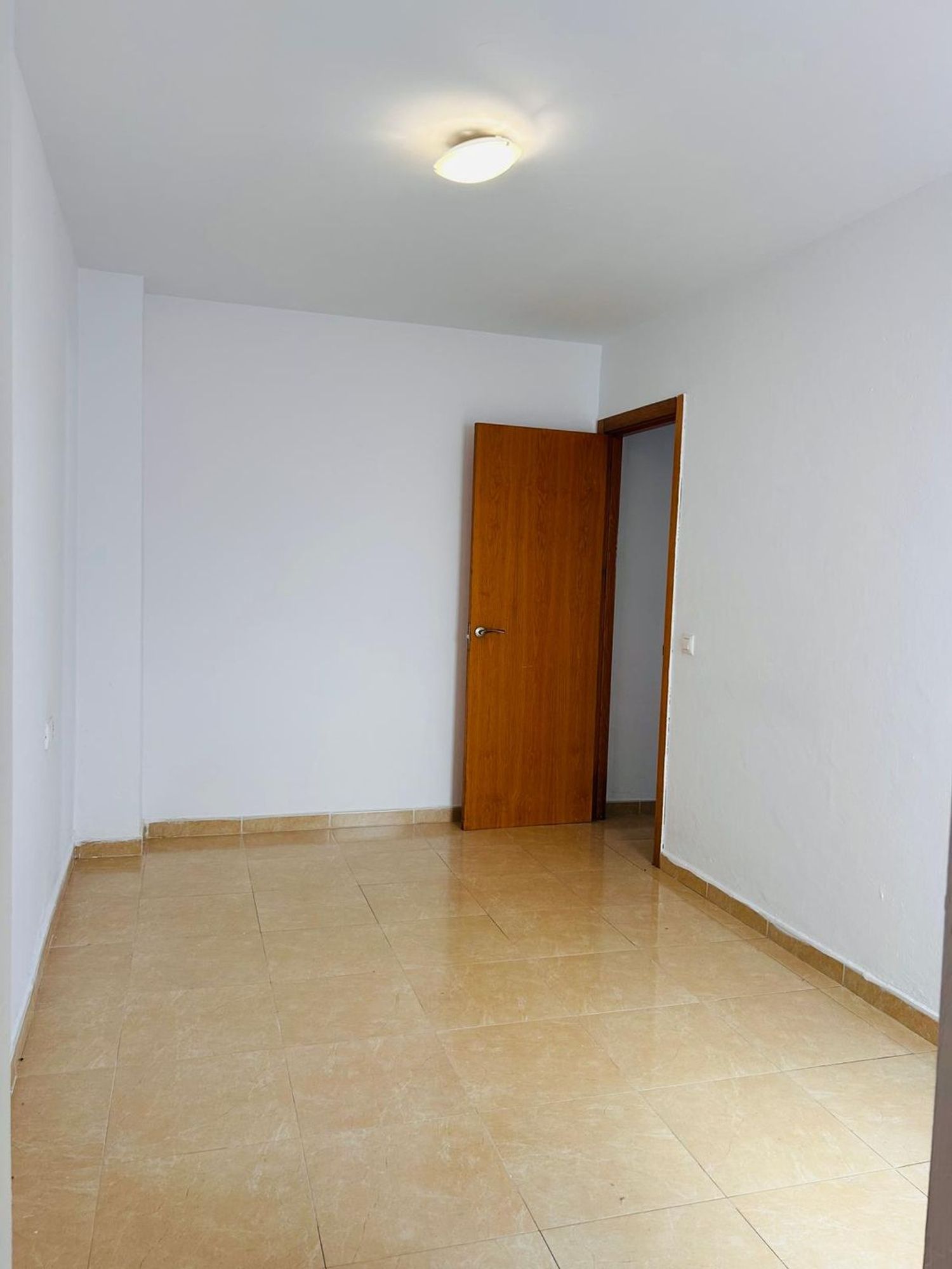 Piso en Ciudad Jardín - Foto 5