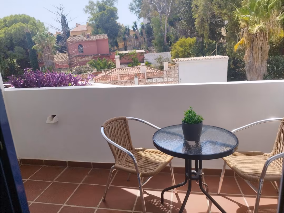 Piso en  Calle Torrealmádena 5 - Foto 4