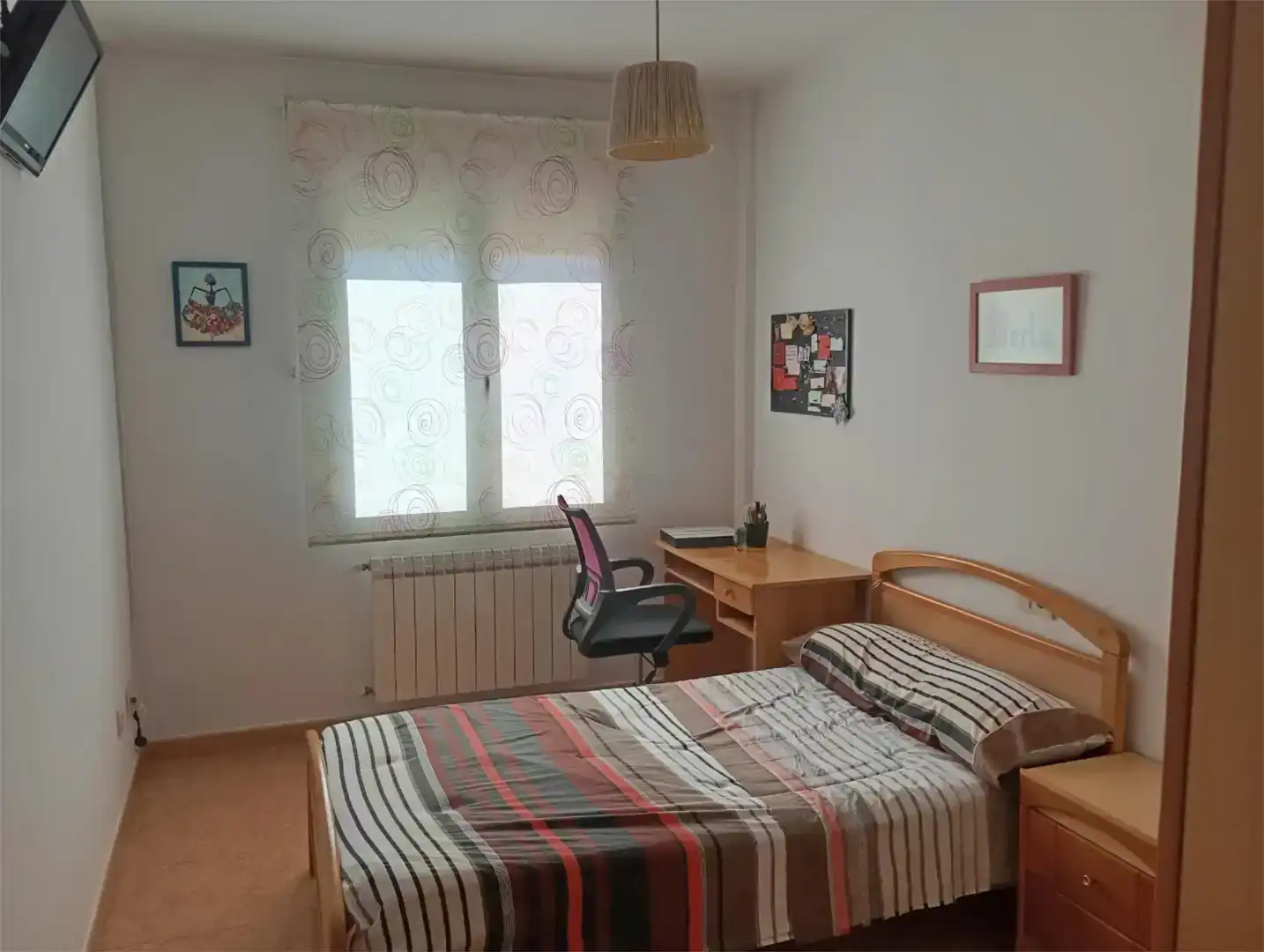 Casa adosada en  Calle la Luz 66 - Foto 4