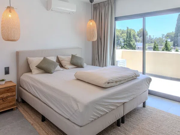 Chalet adosado en Urbanización Los Pinos de Aloha, 10, Aloha - Foto 17