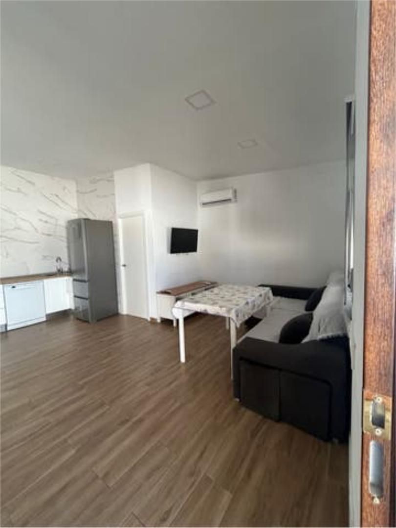 Casa adosada en Sevilla - Foto 6