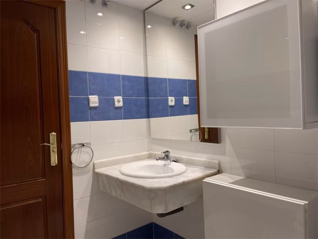 Piso en  Calle Abejar 24 - Foto 9