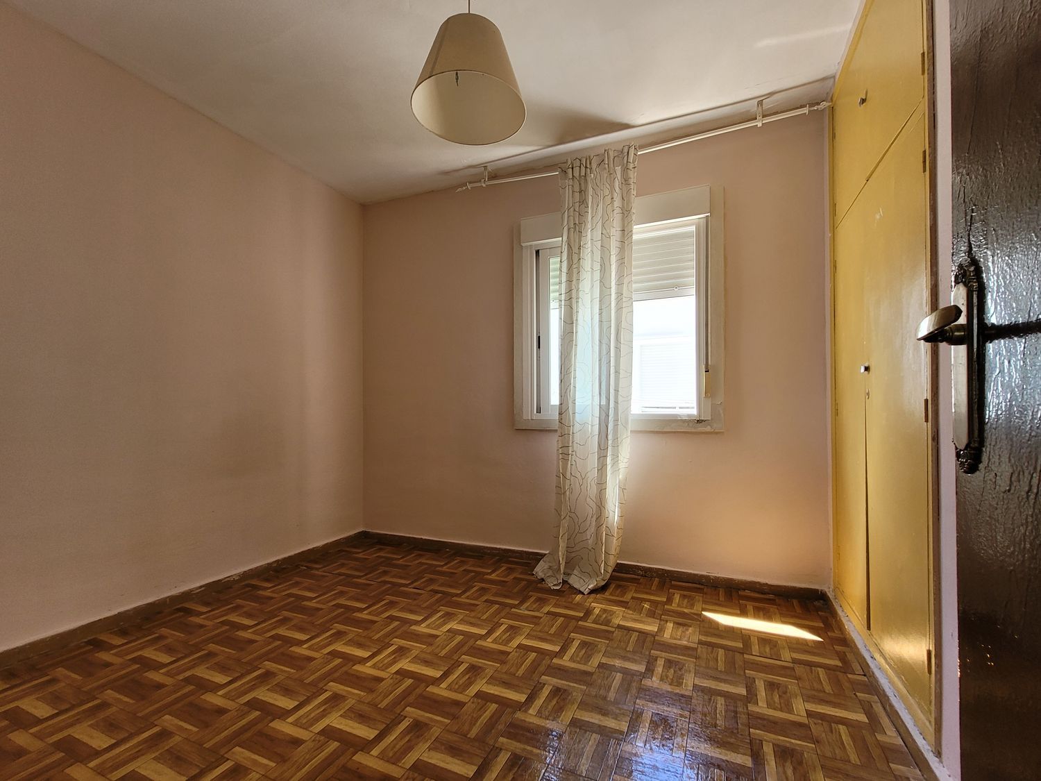 Piso en Calle Doctor Layna Serrano, 24 - Foto 4