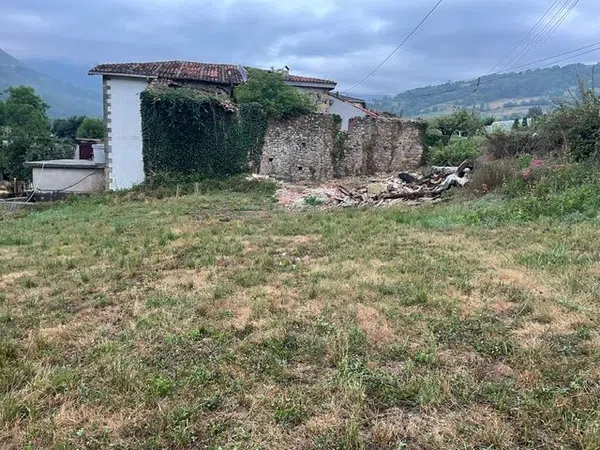 Finca rústica en Manzaneda de Sierra Auzoa s/n - Foto 2