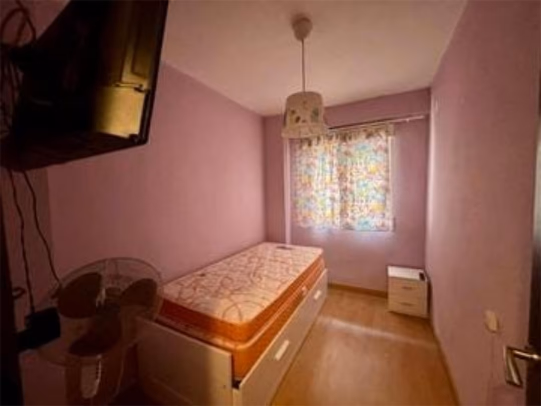 Piso en  Carrer Sidi-Ifni 11 - Foto 9