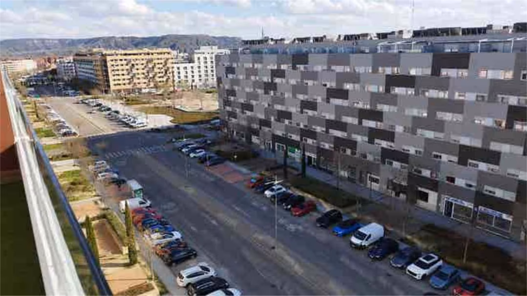 Ático en Ensanche - Foto 2