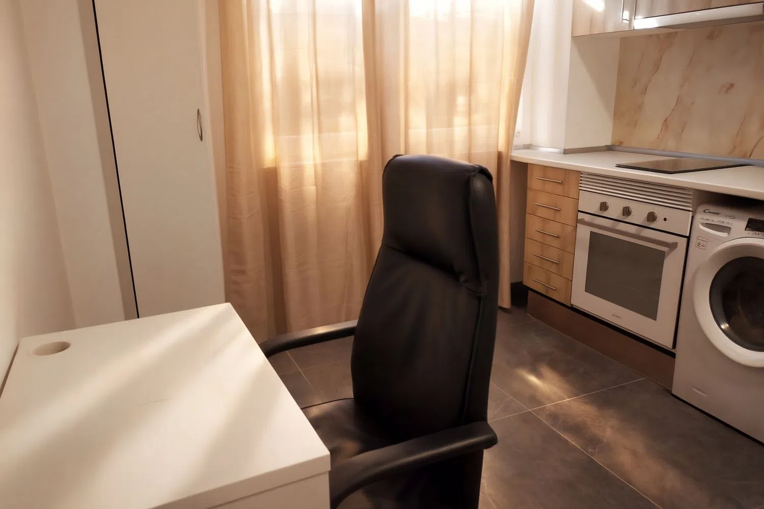 Estudio en calle Alcalá, 232 - Foto 2