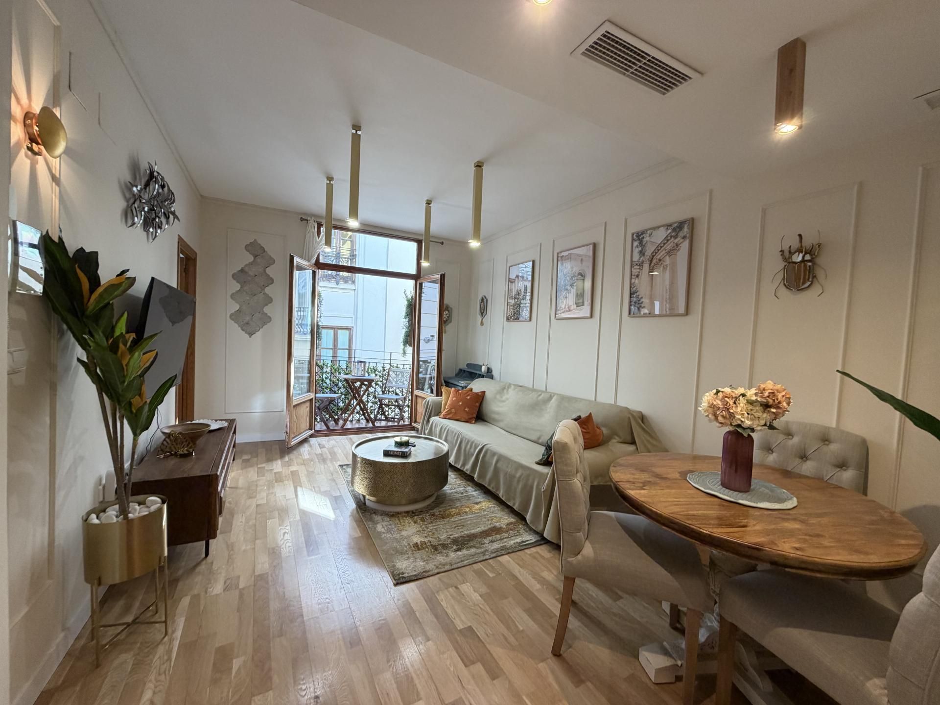 Apartamento en  Carrer del Músic Peydró 18