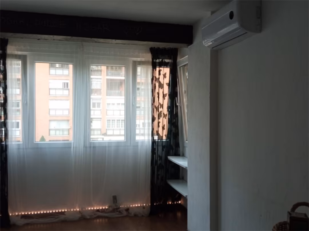 Piso en  Calle de Puentelarra 8 - Foto 6