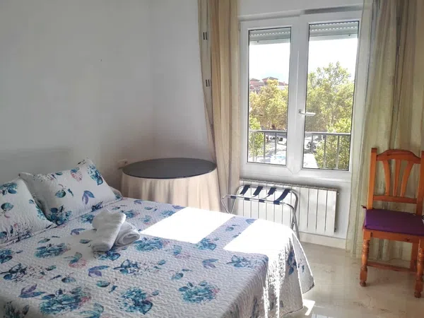 Piso en Calle Ramón y Cajal, 54, Rosaleda - Juventud - Foto 6