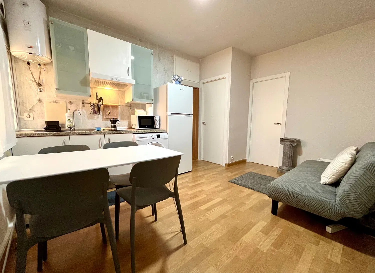 Piso en calle de Quijada de Pandiellos, 43 - Foto 3