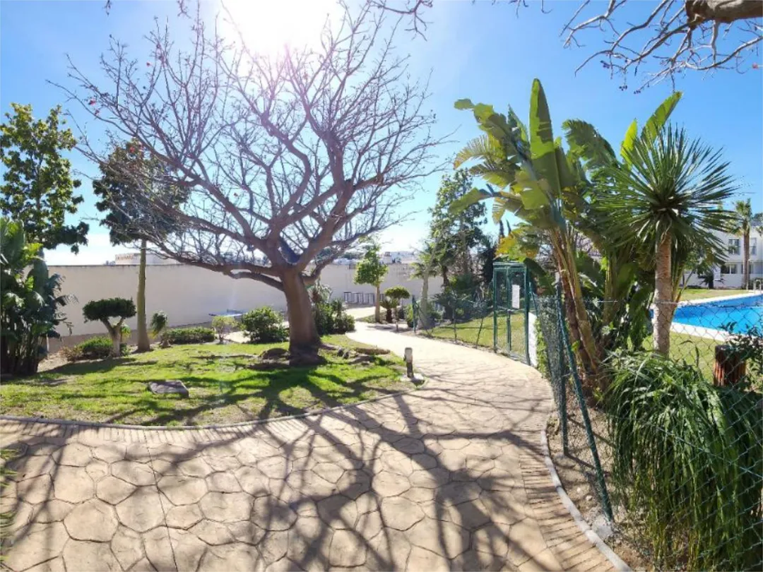 Piso en  Calle Camelia 75 - Foto 17