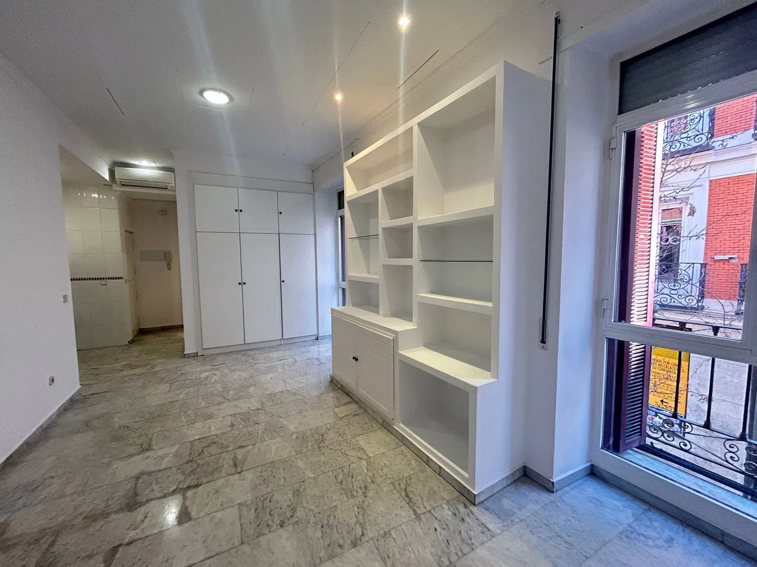 Estudio en calle de las Infantas, 6 - Foto 1