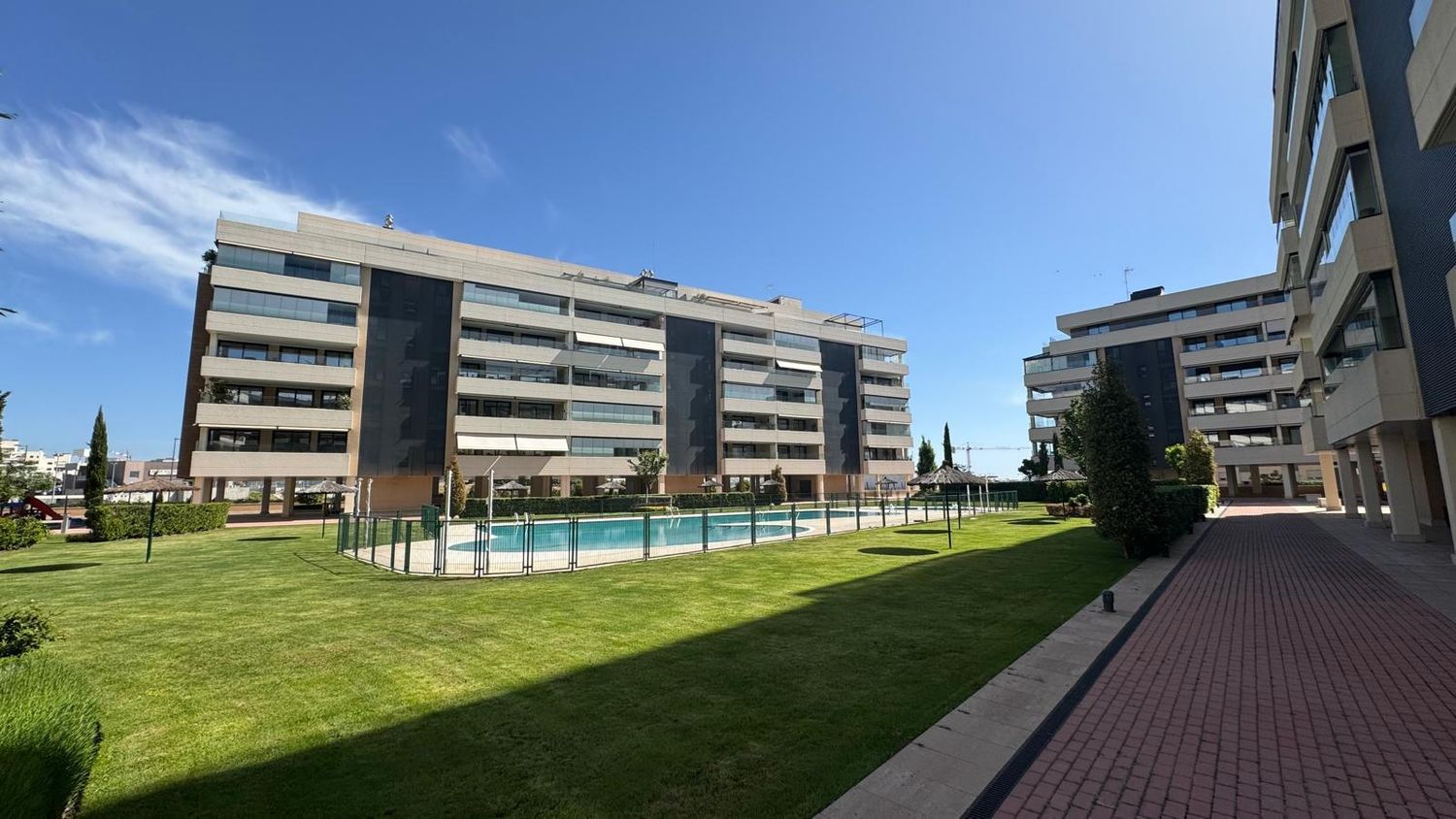 Ático en Primera Fase - Nuevo Tres Cantos - Foto 2