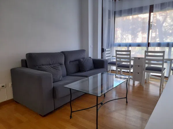 Piso en calle de Campezo, 14