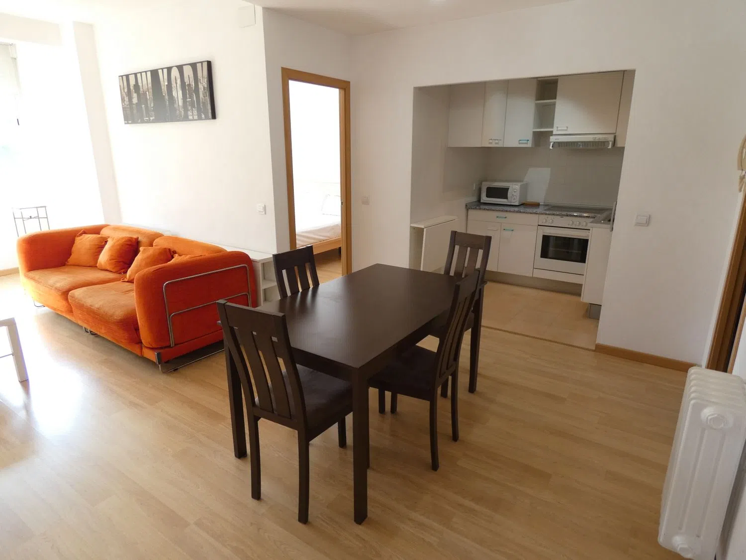 Piso en calle de Clara del Rey, 8 - Foto 2