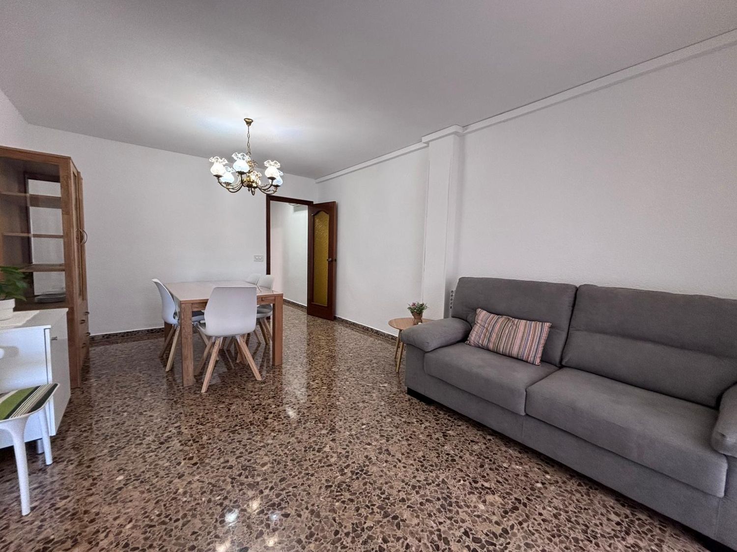 Piso en Jose Esteve, Torrefiel - Foto 2