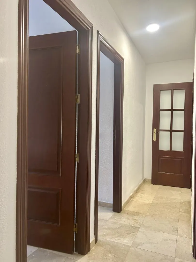 Piso en  Avenida Reyes Católicos Núm. - Foto 20