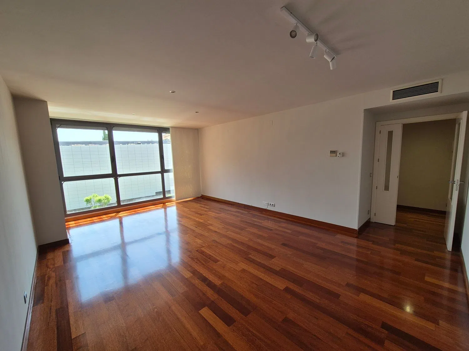 Piso en calle Mahonia, 3 - Foto 3