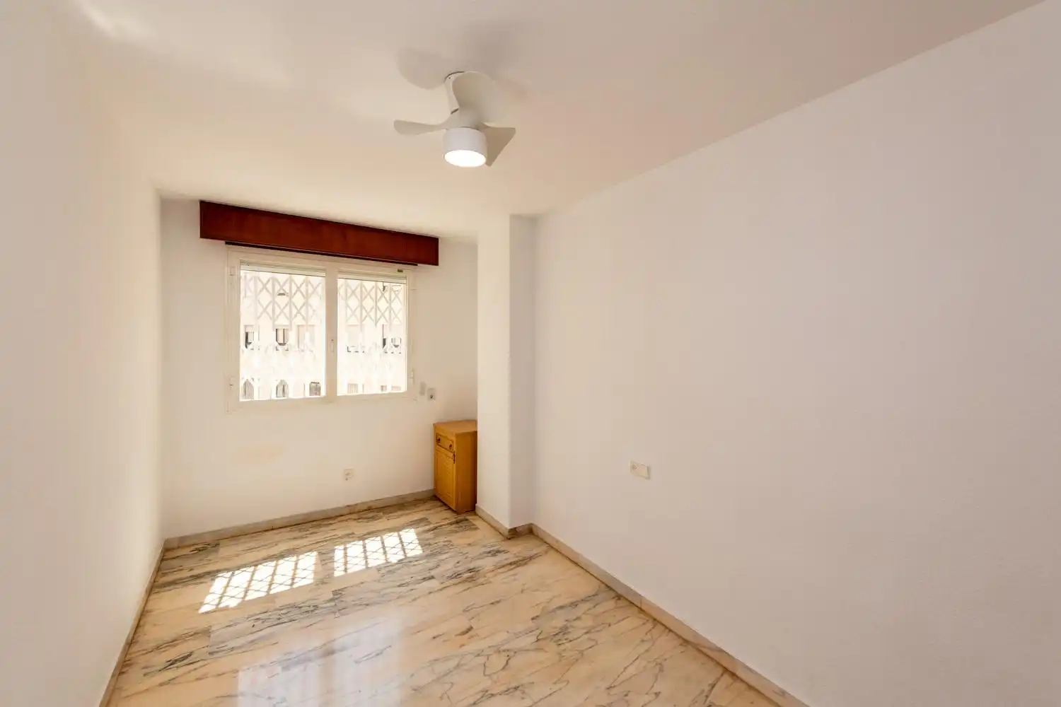 Piso en   Plaça Luceros - Foto 37