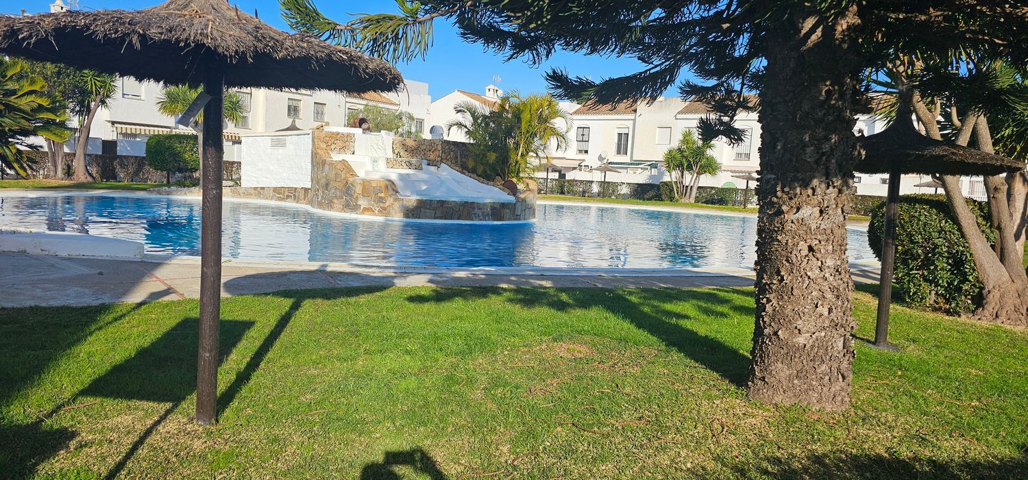 Chalet adosado en Urbanizacion Cr Real de la Barrosa, 178 - Foto 1