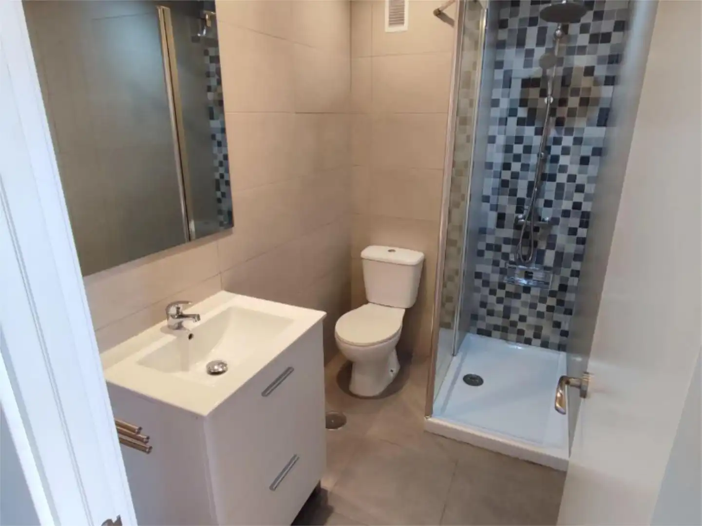 Piso en  Calle de Gandía 4 - Foto 9