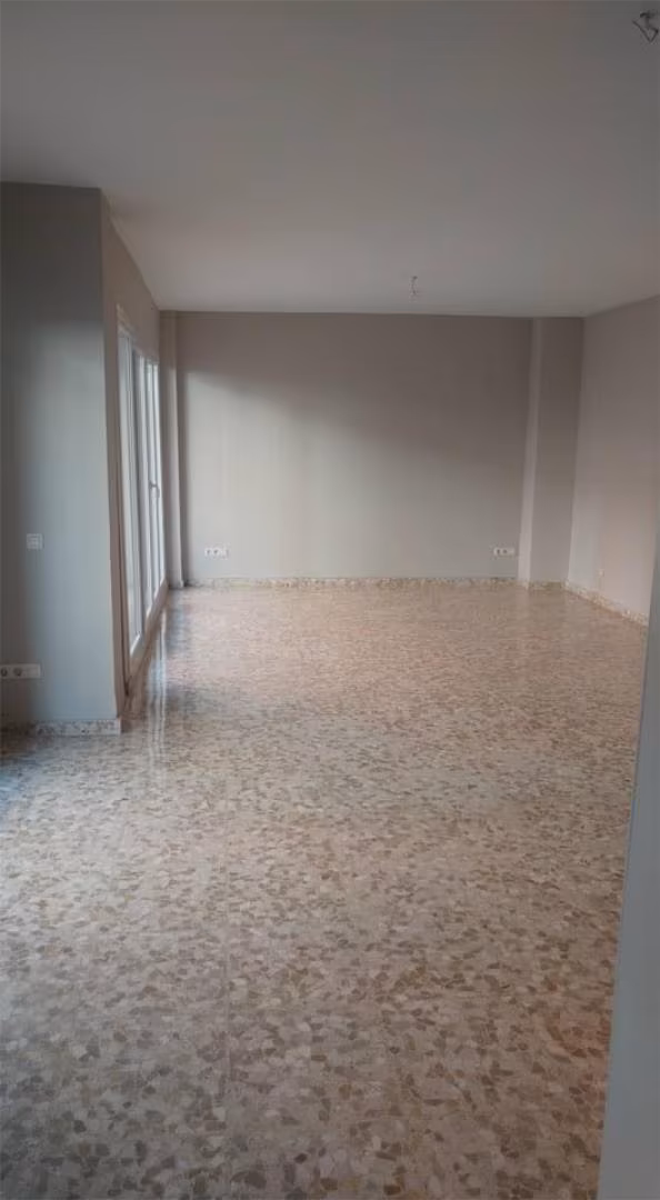 Piso en  Calle de Castelar 16 - Foto 8