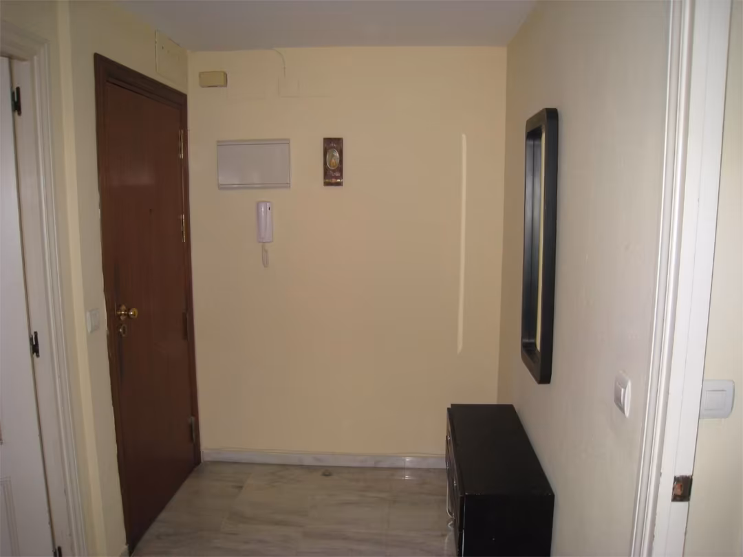 Piso en  Calle Adriano del Valle 7 - Foto 4