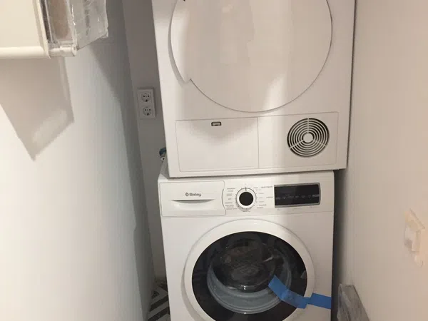 Estudio en calle de la Reina Amàlia, 27 - Foto 7