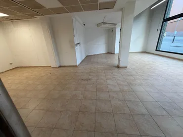 Local comercial en  Carrer de Carles Riba - Foto 4