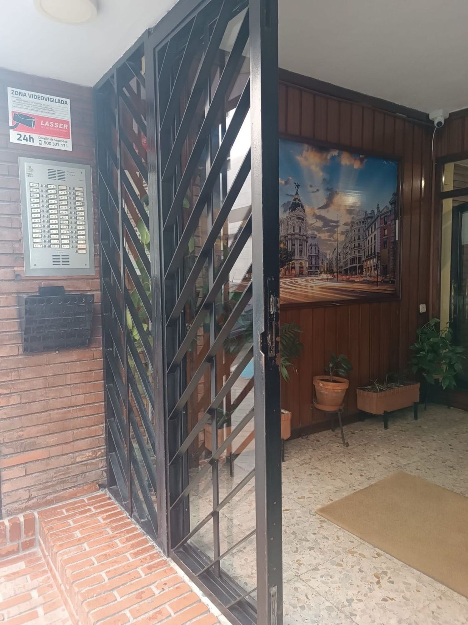 Piso en calle de Eugenio Sellés, 5 - Foto 1