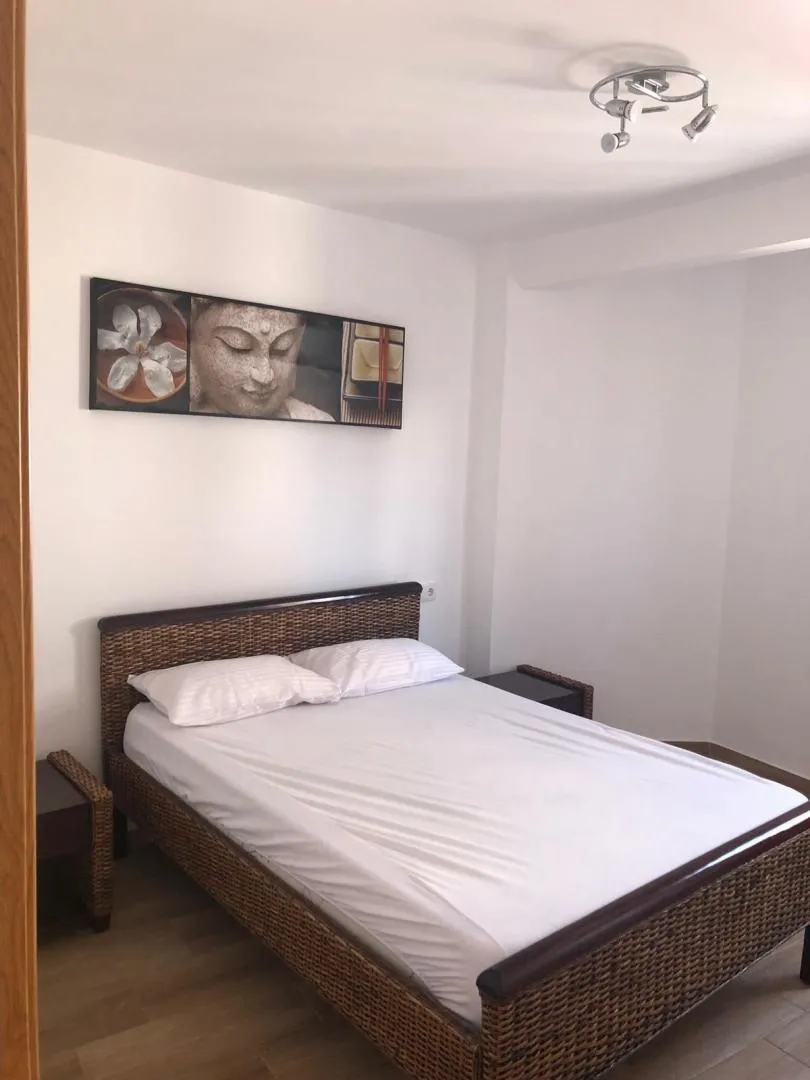 Piso en  Carrer Pere Joan Perpinyà 82 - Foto 17