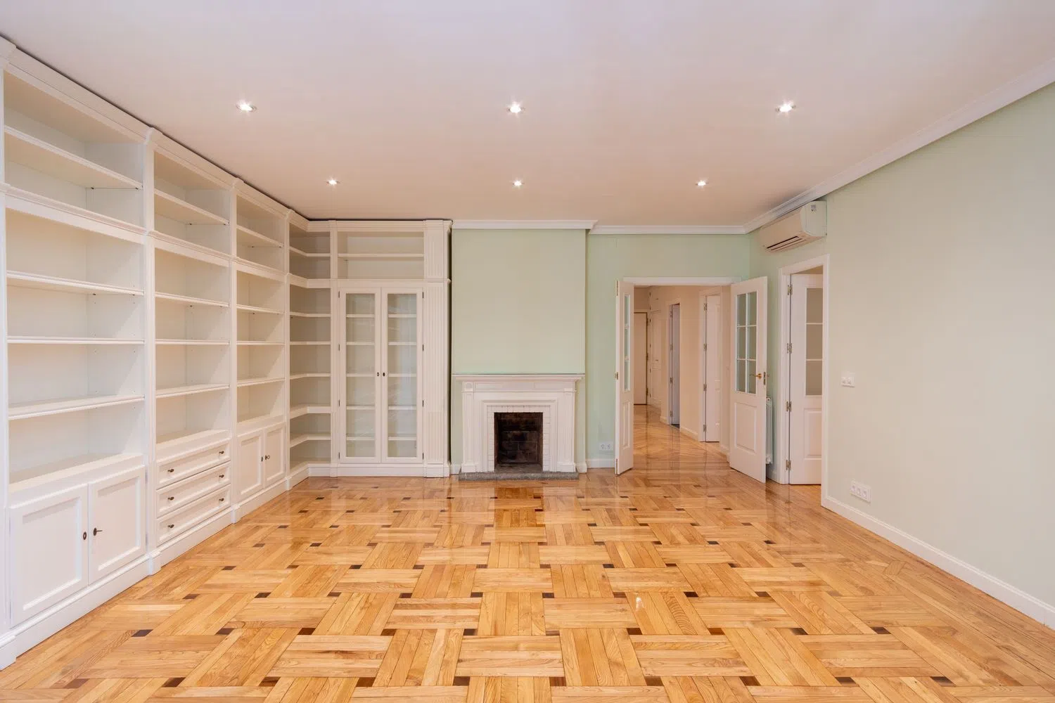 Piso en calle de Orense, 35 - Foto 1