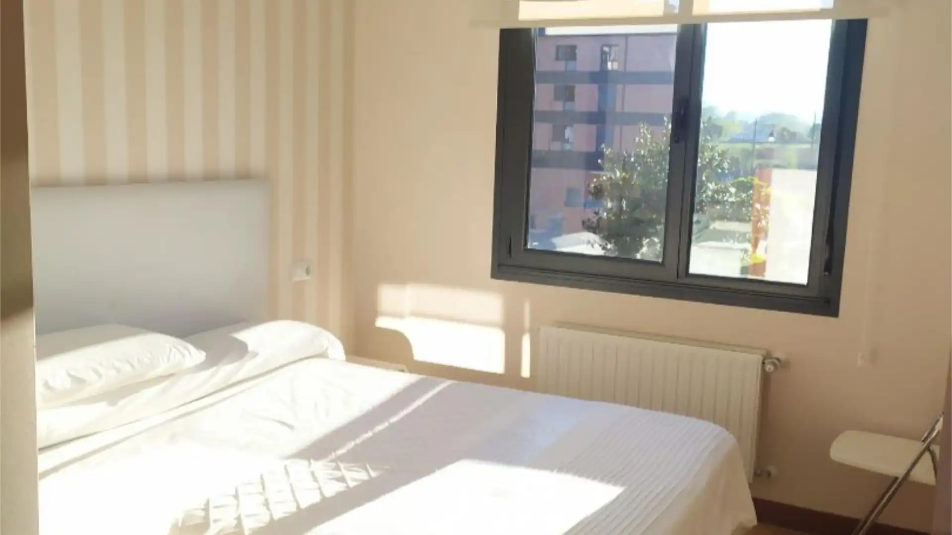 Piso en  Avenida del Castru 9F - Foto 1