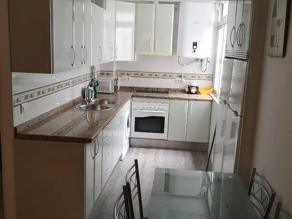 Piso en Calle Condes de Bustillo, 28, López de Gomara - Foto 2