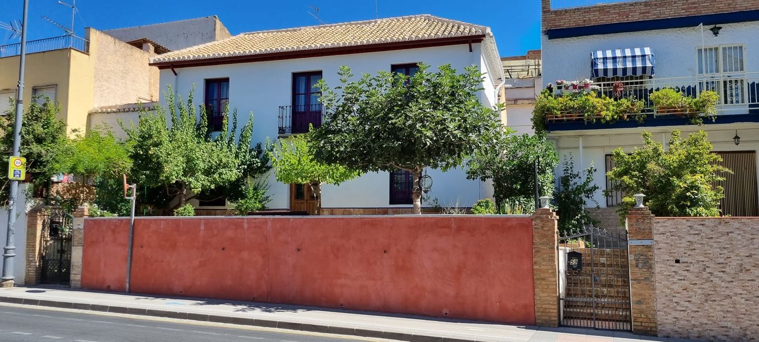 Estudio en avenida de Sierra Nevada, 57 - Foto 1