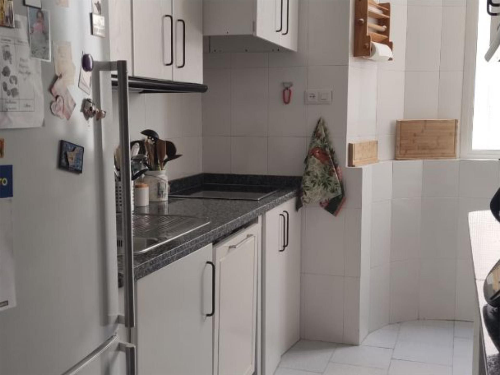 Piso en  Calle Virgen de Regla 23 - Foto 5