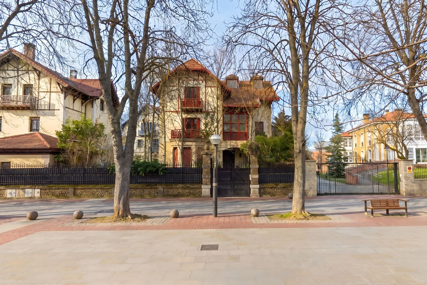 Casa o chalet independiente en Fray Francisco de Vitoria Ibilbidea, 22, Armentia - Ciudad Jardín, Armentia - Ciudad Jardín - Foto 2