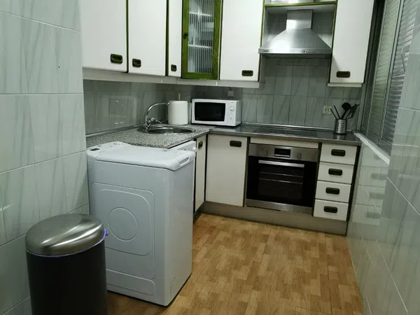 Piso en Calle Maestro Arrieta, 13, Ronda de Triana-Patrocinio-Turruñuelo - Foto 3