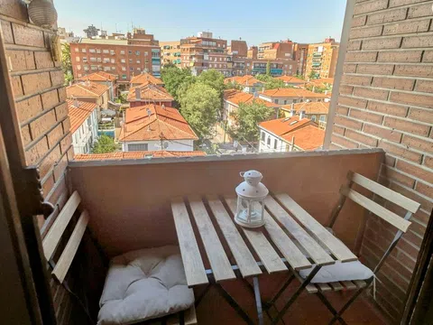 Piso en avenida de los Toreros, 16