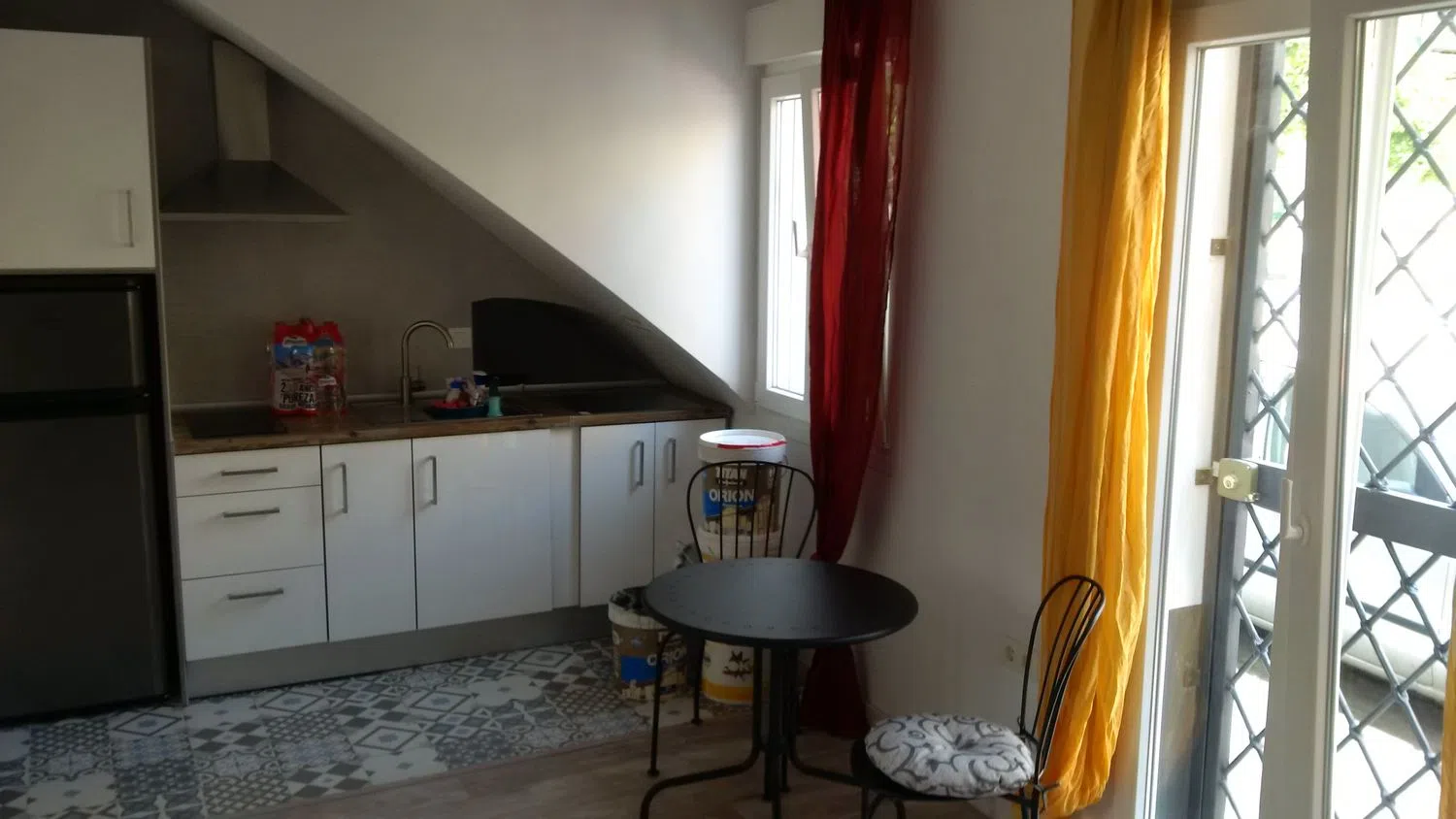 Estudio en Barrio Carranque - Haza Cuevas - Foto 2